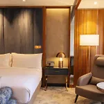 Hilton Maslak 호텔 4*
