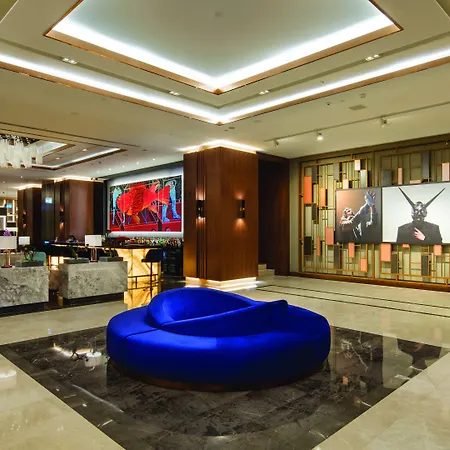 ホテル Hilton Maslak 4*