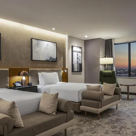 Hilton Maslak 4*