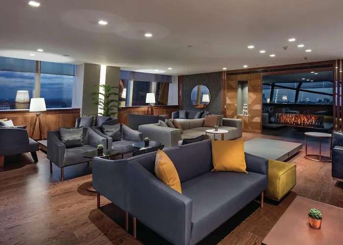 מלון Hilton Maslak 5*