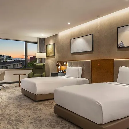 Hotel Hilton Maslak 5*
