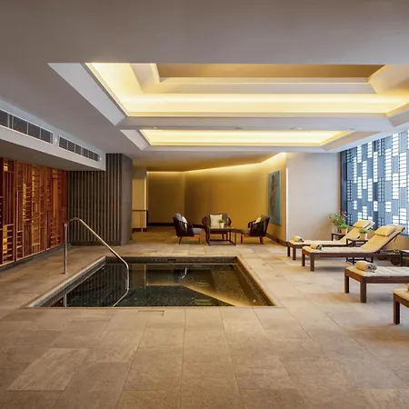 Hilton Maslak Отель