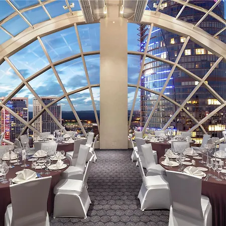 Hilton Maslak Отель