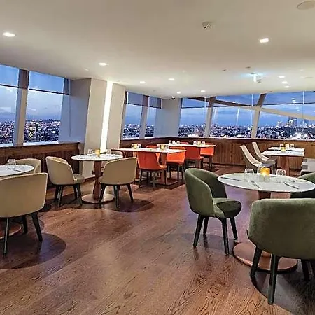 Hilton Maslak 4* Стамбул