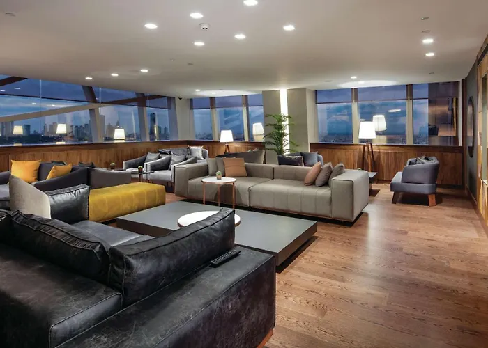 Hilton Maslak Отель