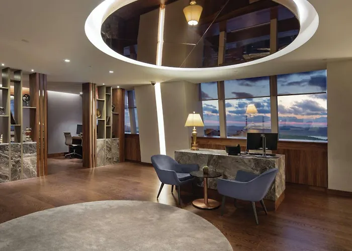 Hilton Maslak Отель