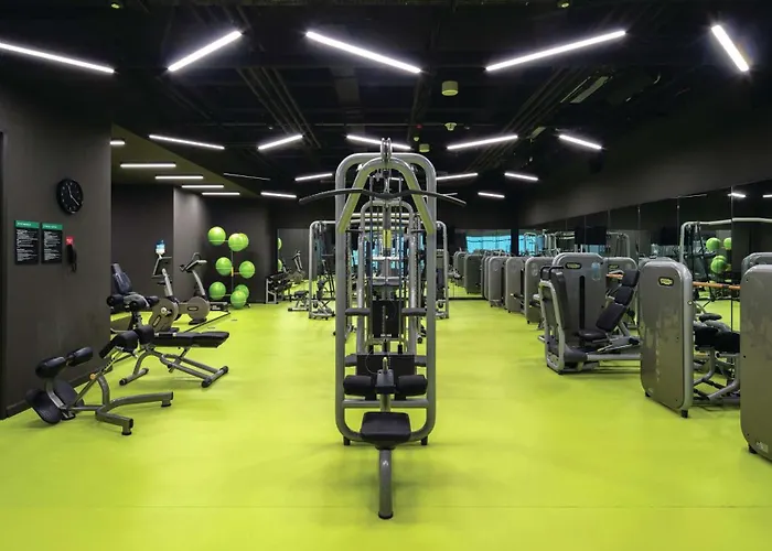 Отель Hilton Maslak 5*