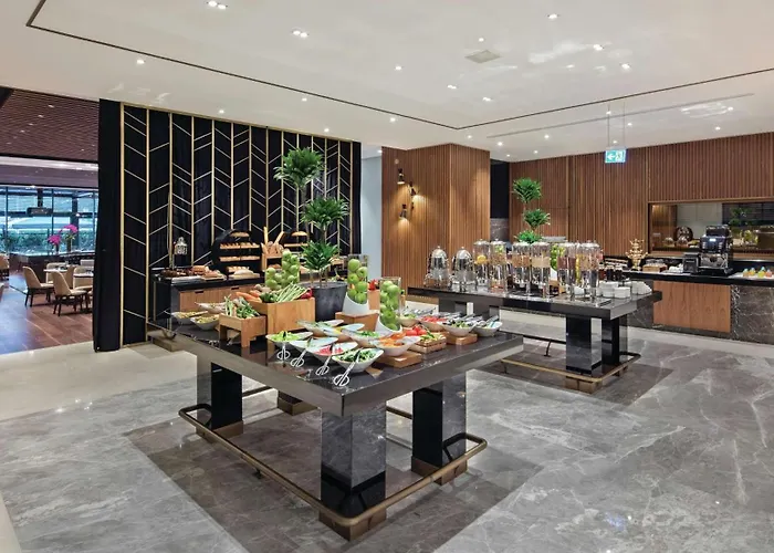 Hilton Maslak Отель 5*