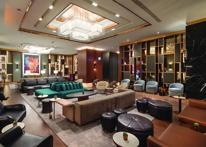 Отель Hilton Maslak 5*