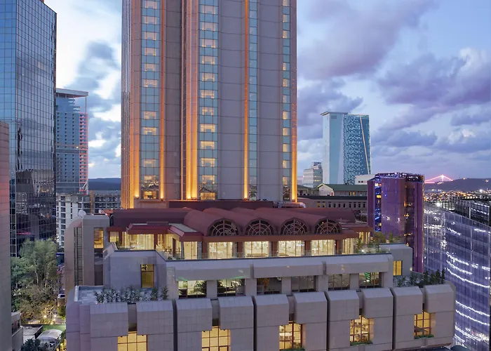 Hilton Maslak Стамбул