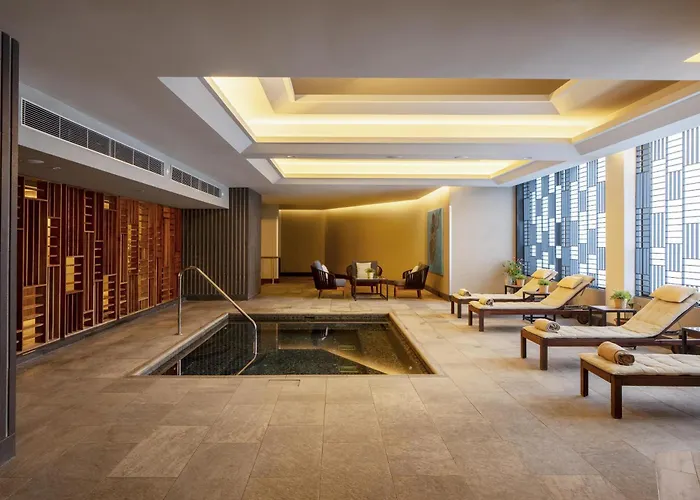 Hilton Maslak Отель